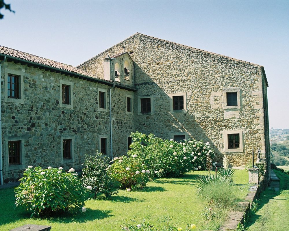 Convento El desierto en Hoz de Anero