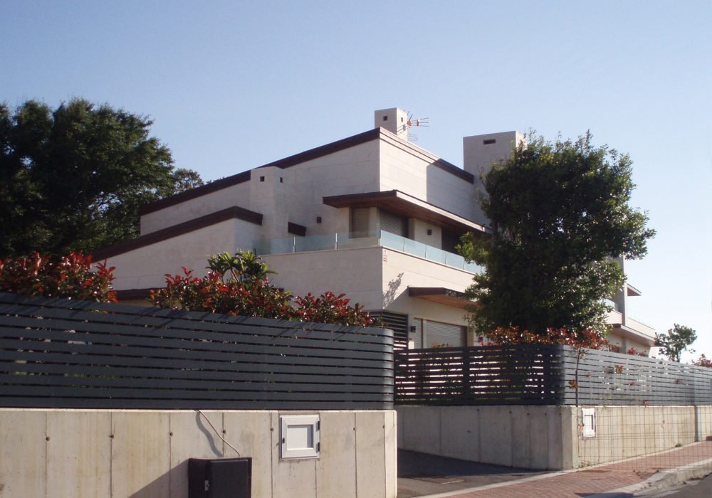 VIVIENDAS EN EL Bº AVICHE