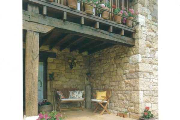 VIVIENDA EN PUENTE ARCE